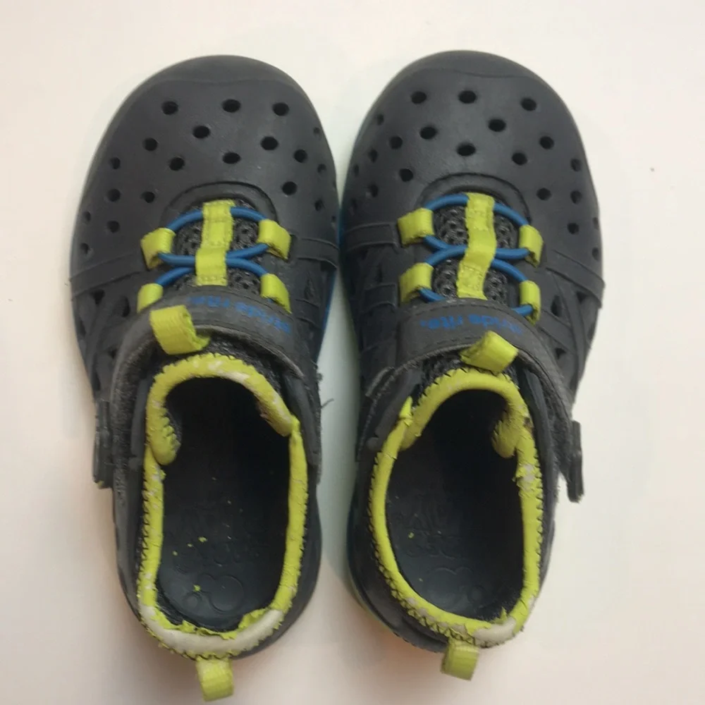 *Crocs/Stride Rite Shoes (size 7)
